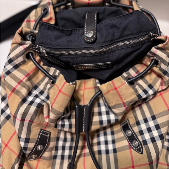 100% Authentic BURBERRY Vintage Check Backpack - UNISEX - Free Shipping - Picture 8 of 14